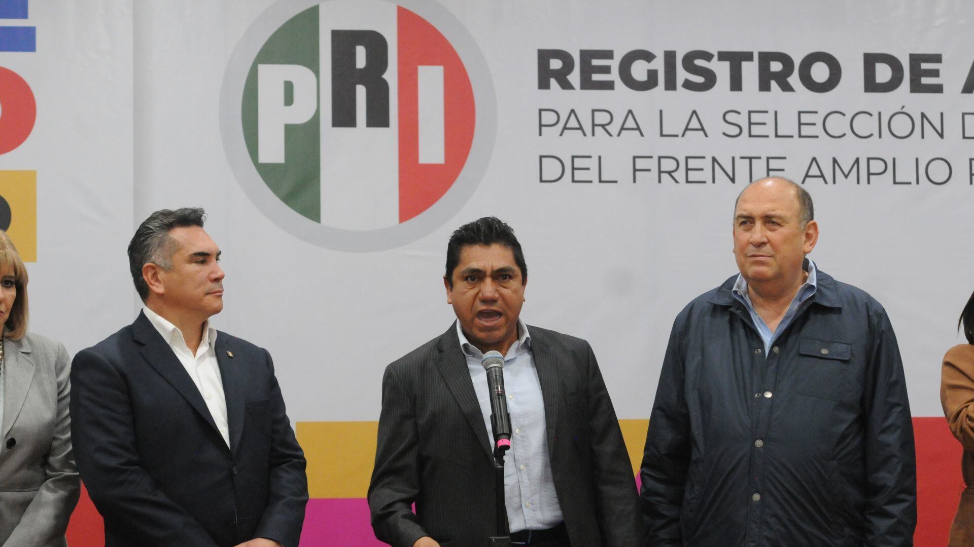 Jorge-Luis-Preciado-PAN-renuncia-Frente-Amplio-por-México-elecciones-2024