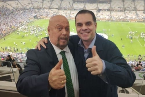 Christian Martinoli deja atrás la rivalidad y reconoce la trayectoria del Perro Bermúdez