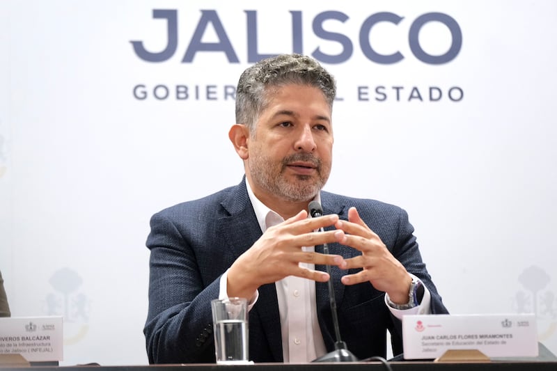 CORTESÍA