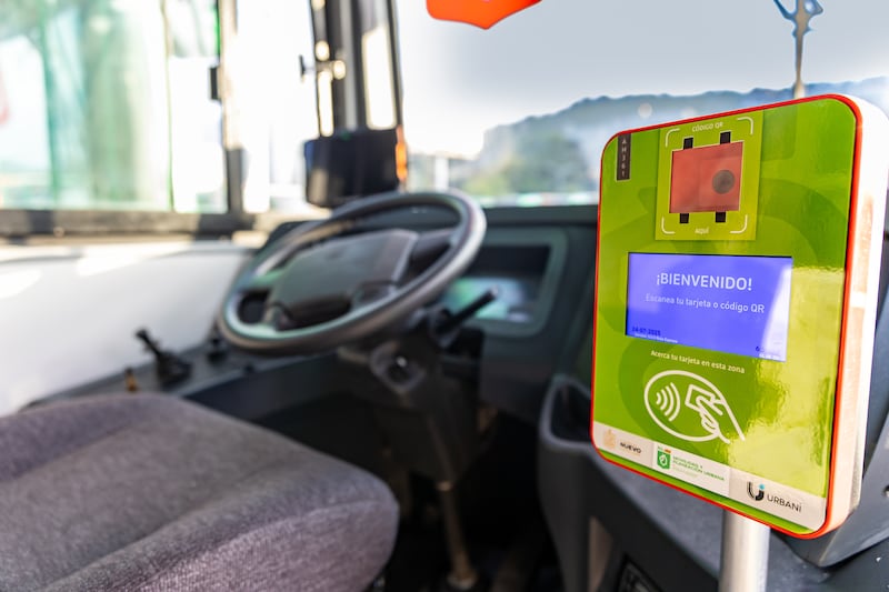 En tres años de gestión el gobernador Samuel García ha logrado la adquisición de mil 800 camiones nuevos y 400 de TransMetro.