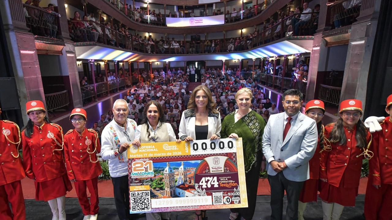 Celebran 474 años de historia.