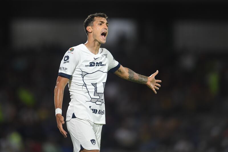 Juan Ignacio Dinenno ingresó recientemente al top 10 de máximos goleadores de Pumas.