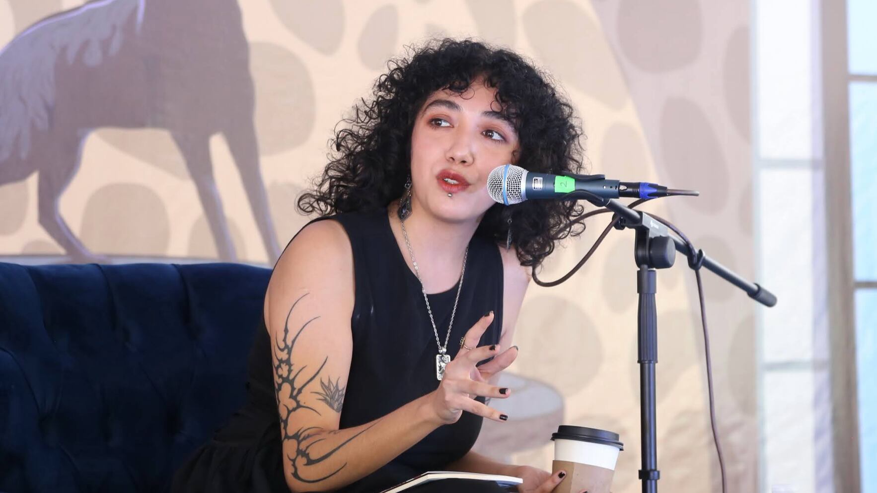 Escritora que se presentará en el Foro Virtual.