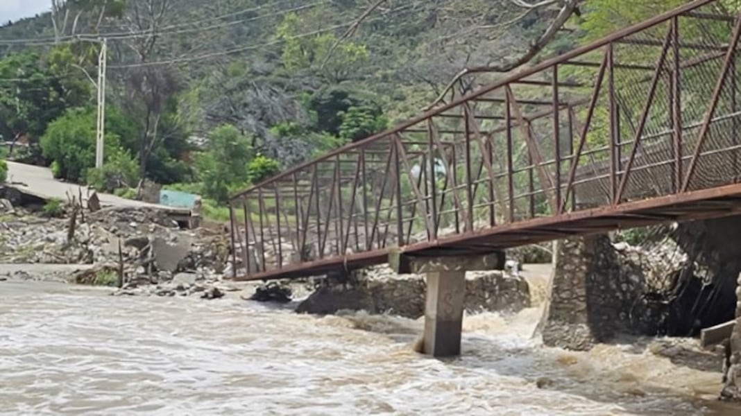 Destinan 43 mdp para reconstruir puente de El Chilar en Tolimán