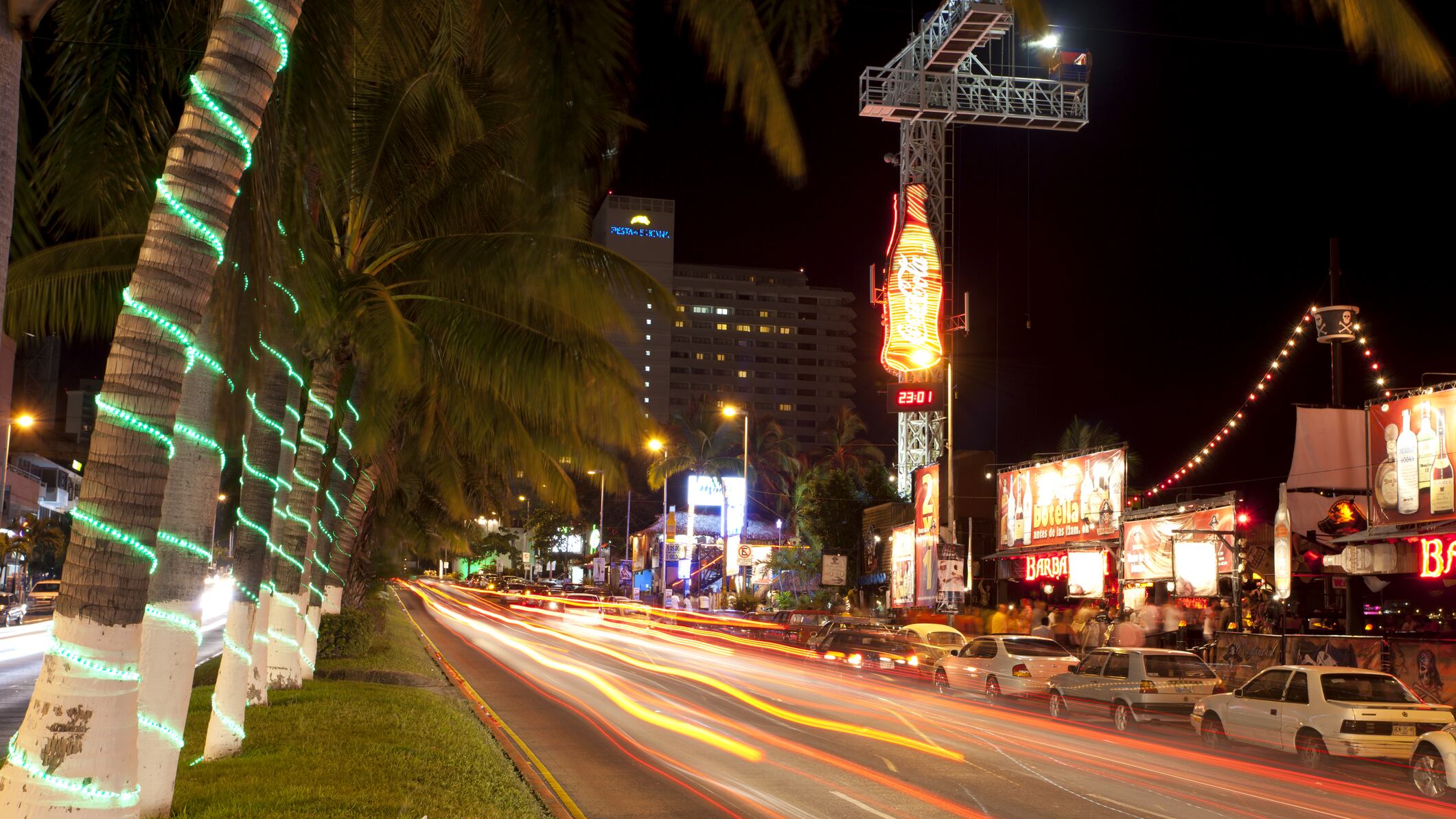 Disfruta de los atractivos turísticos y gastronómicos que este puerto tiene para ti