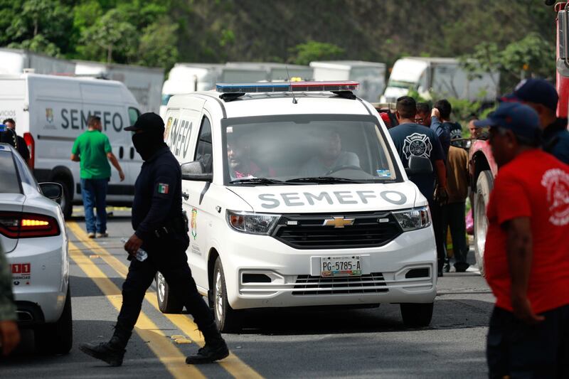 Exceso de velocidad, principal sospecha en accidente de autobús en Nayarit