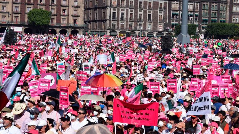 Marea Rosa Zócalo