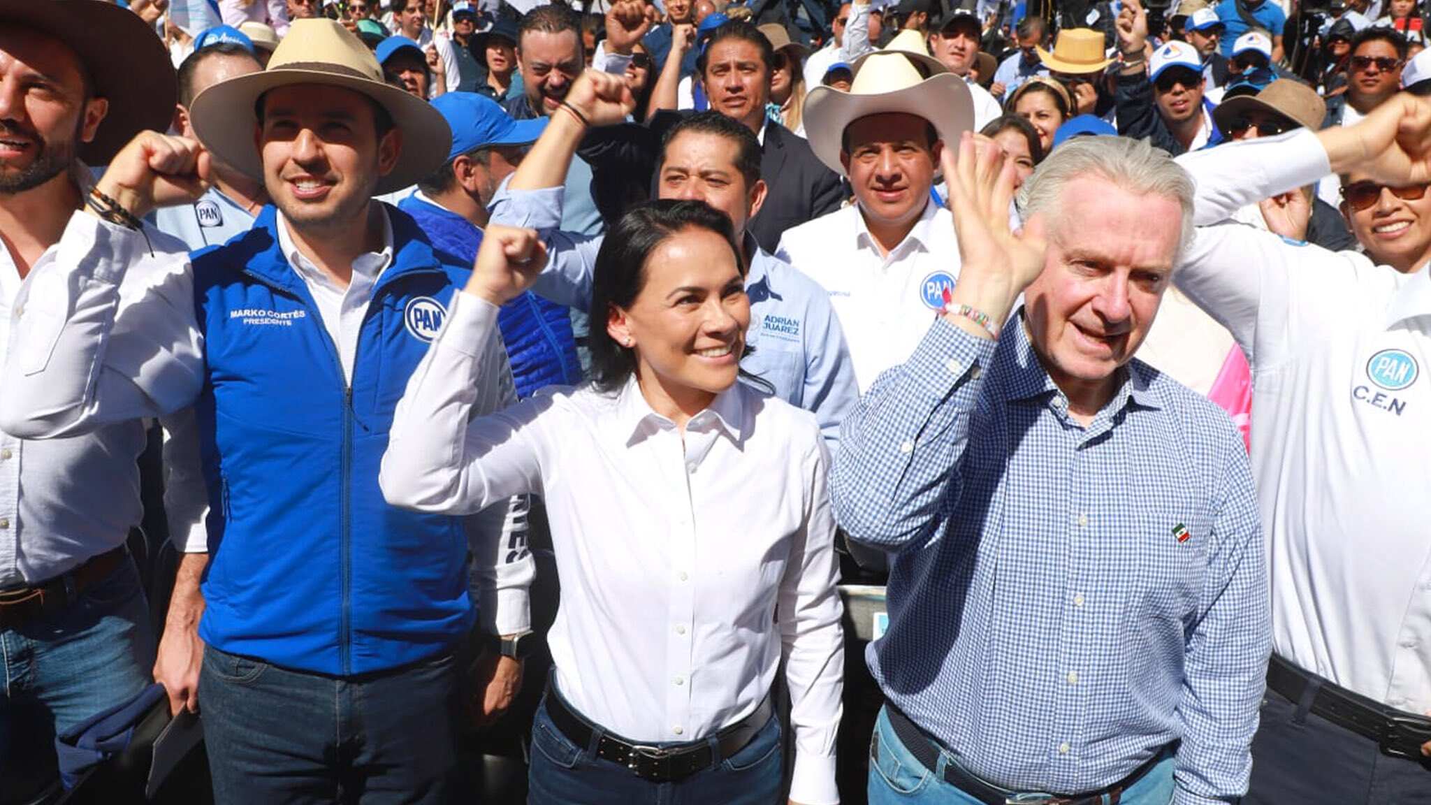 Alejandra del Moral Vela tomó posesión como precandidata del Partido Acción Nacional para la renovación de la gubernatura del Estado de México.