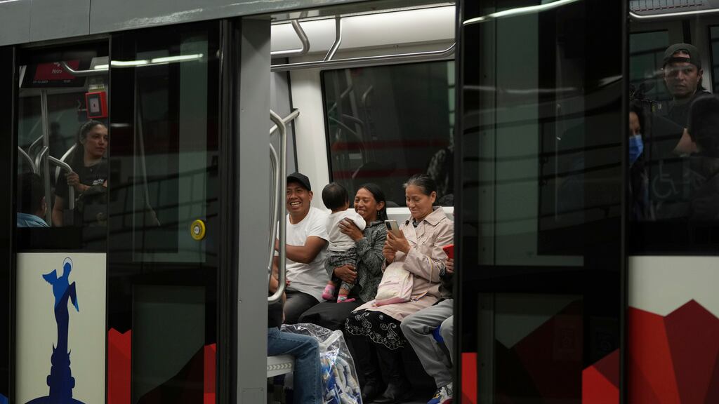 Metro-Quito-Ecuador