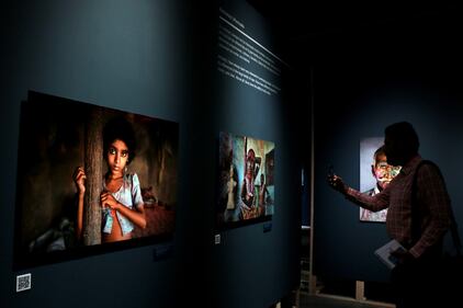 Steve McCurry llega a la CDMX para exponer sus fotografías más icónicas.