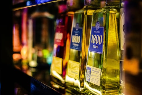 Arranca programa para regularizar venta de alcohol