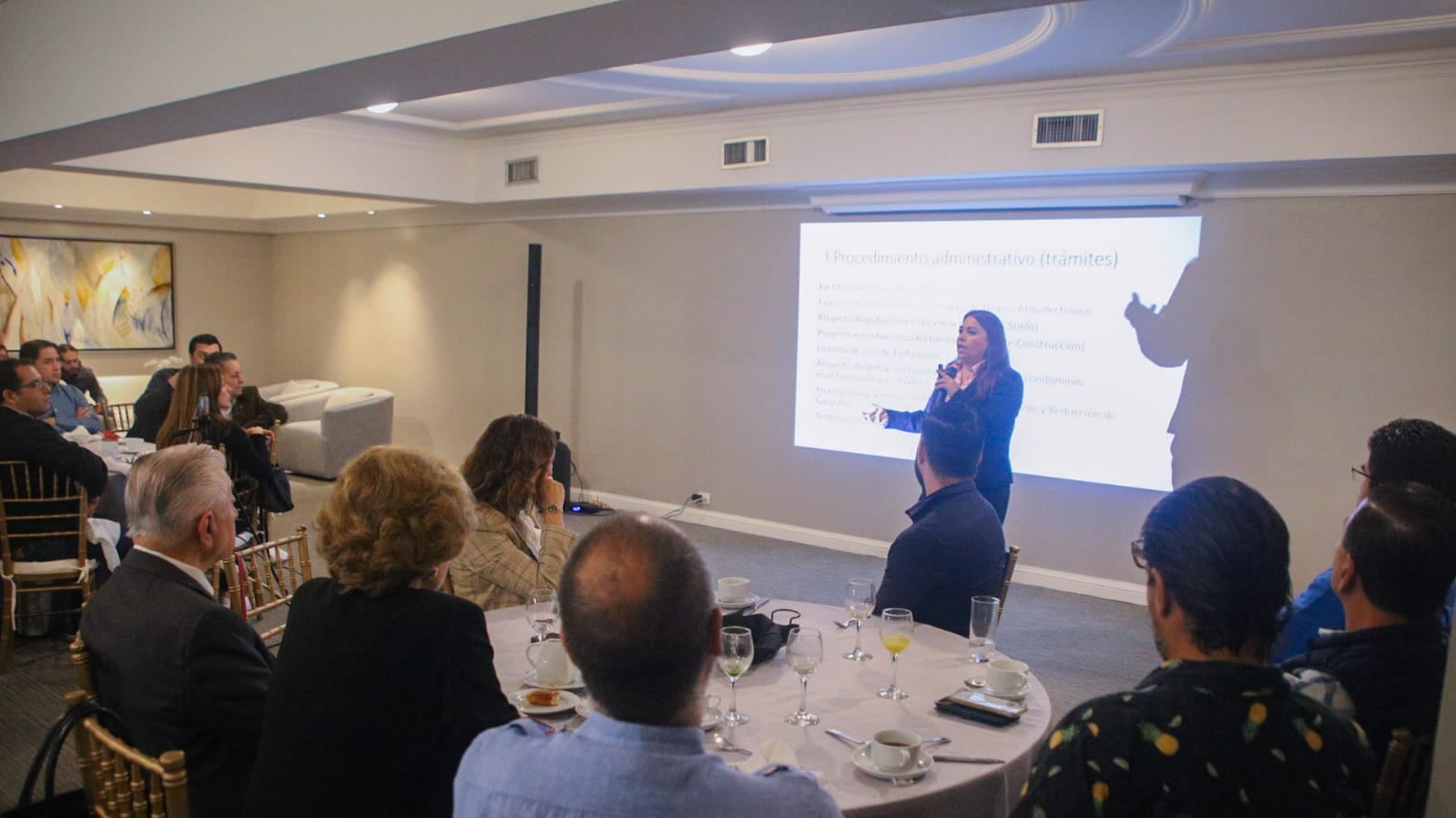 También se hizo hincapié en la necesidad de incrementar las áreas verdes y los espacios públicos en los municipios, no solo brindando mayor protección a los existentes.