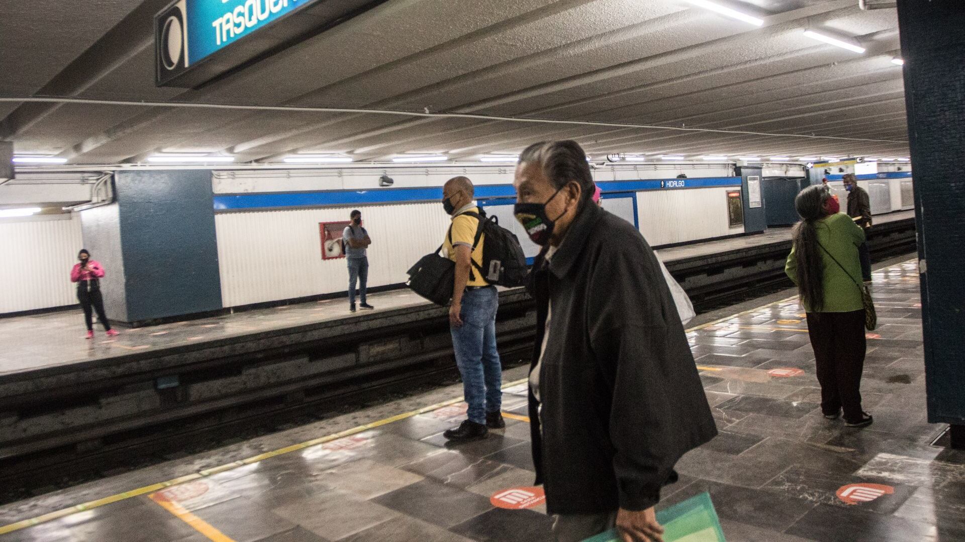 Metro Hidalgo de la Línea 2.