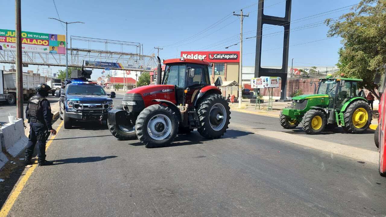 Rubén Rocha pide a agricultores tomar empresas acaparadoras