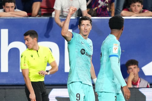 Barcelona logra una sufrida victoria ante Osasuna