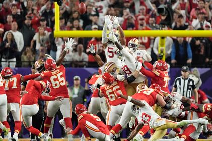 Las imágenes más destacadas del encuentro entre Los 49s de San Francisco y Los Jefes de Kansas City