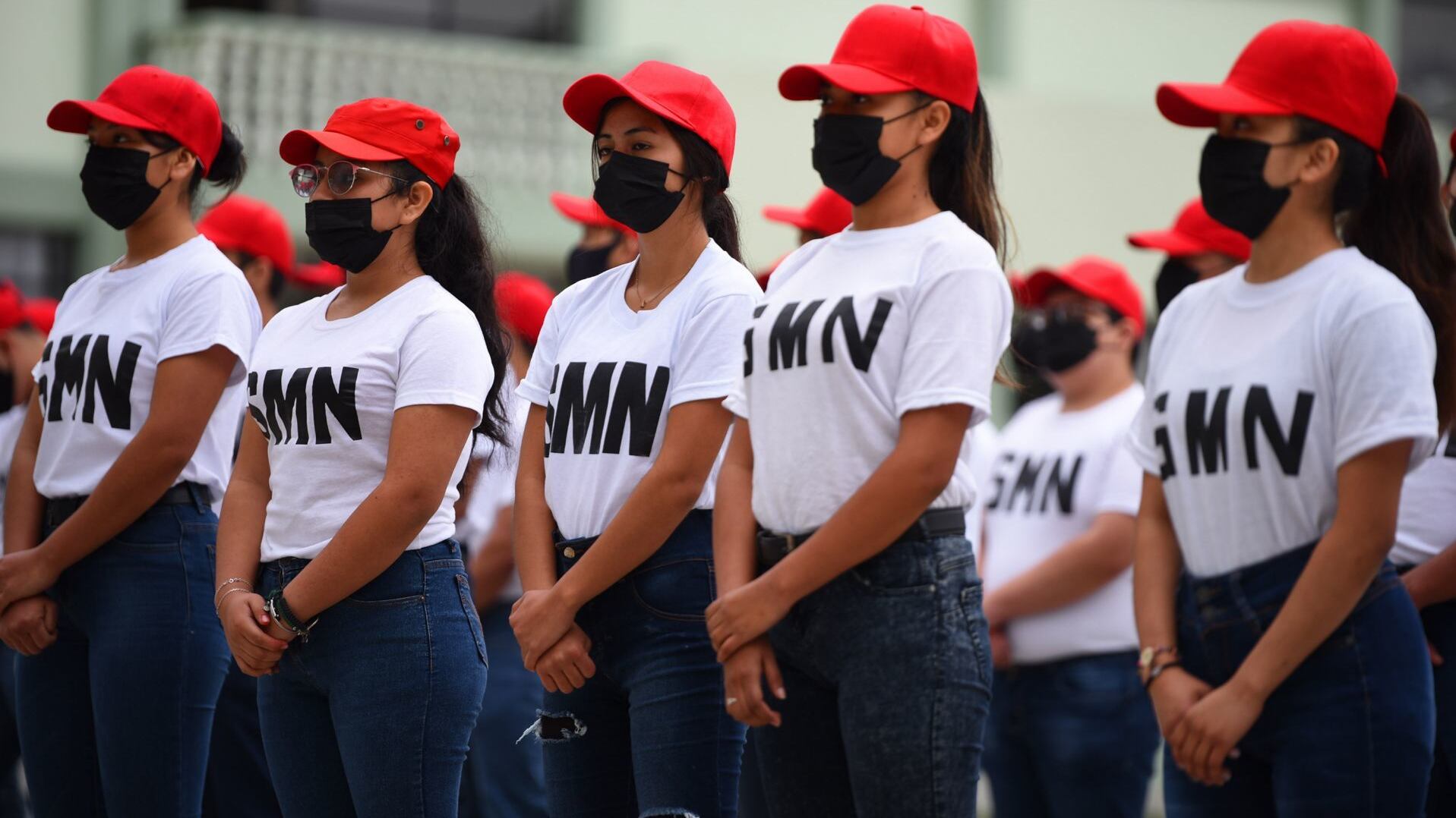 SMN mujeres.