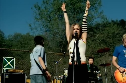 ‘Complicated’ de Avril Lavigne logra hazaña en Spotify