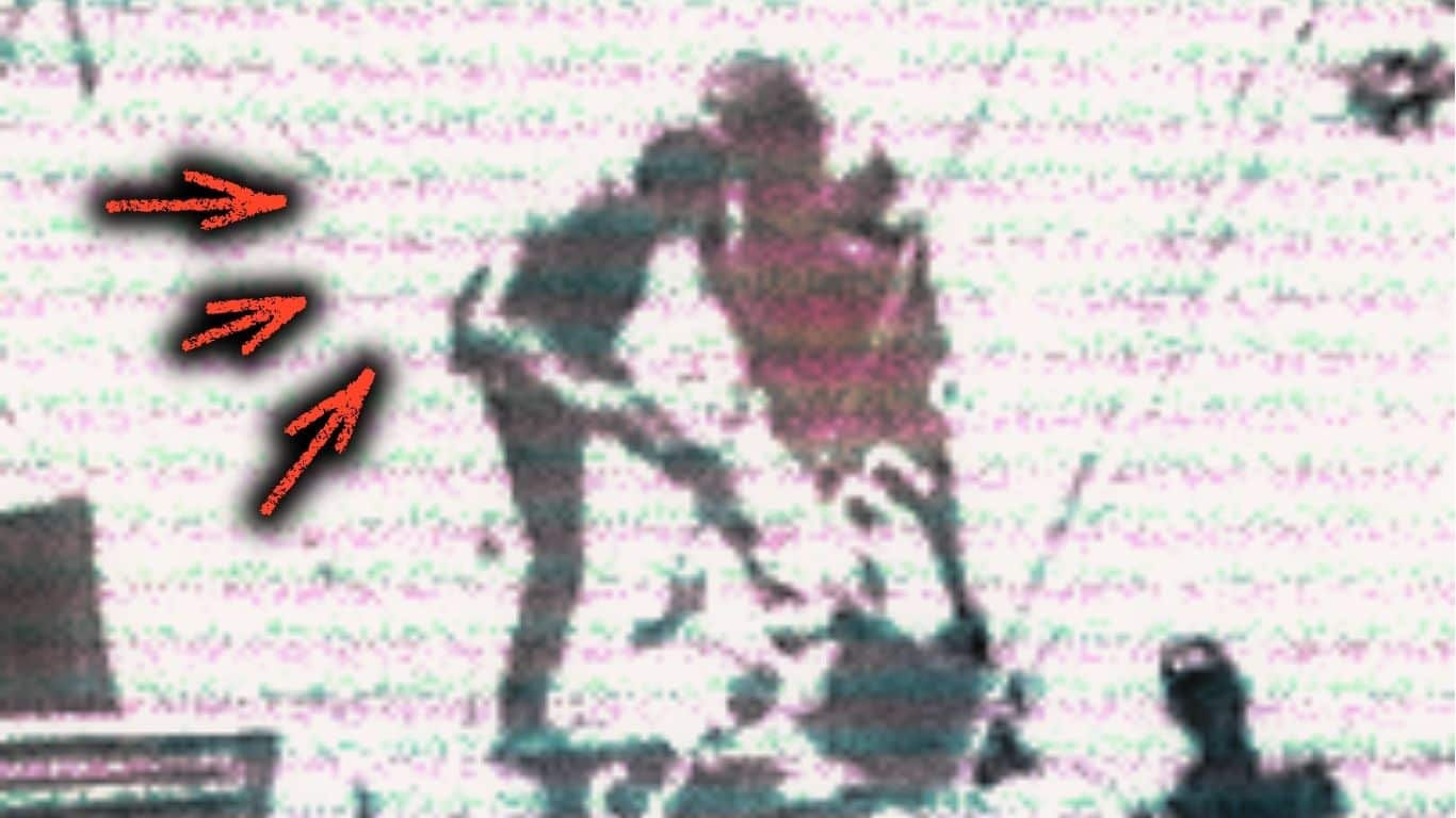 Se descuentan a abuelita de un cabezazo