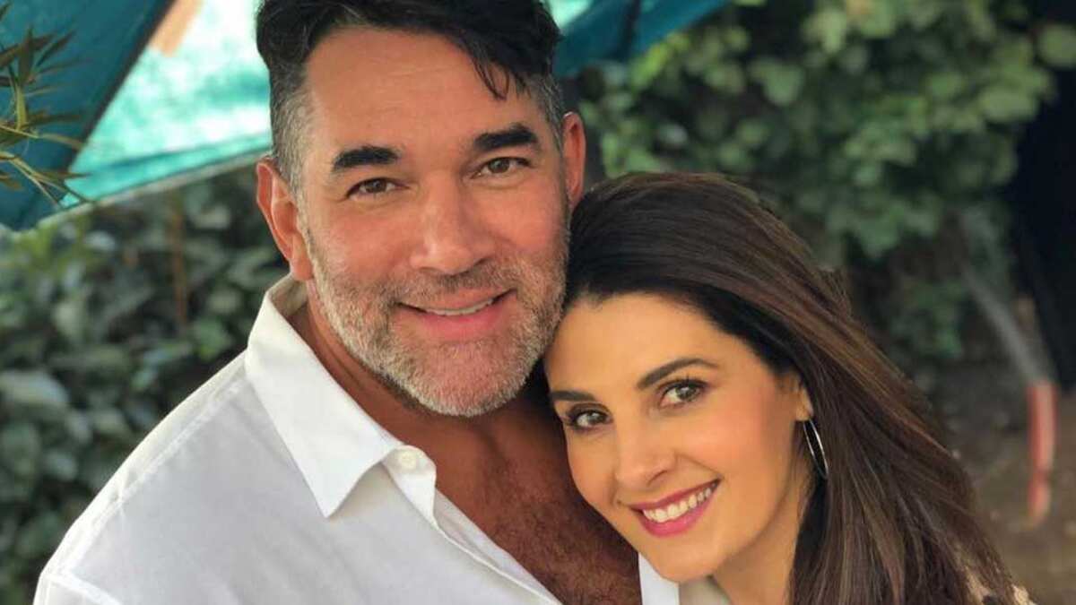 Mayrín Villanueva y Eduardo Santamarina