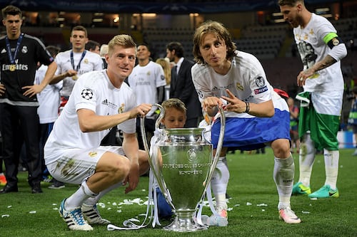 ¡Se quedan! Kroos y Modric renovarán con el Real Madrid