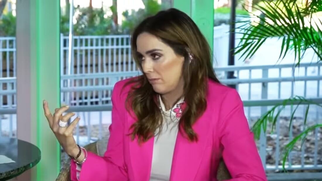 Jacky Bracamontes con Yordi Rosado