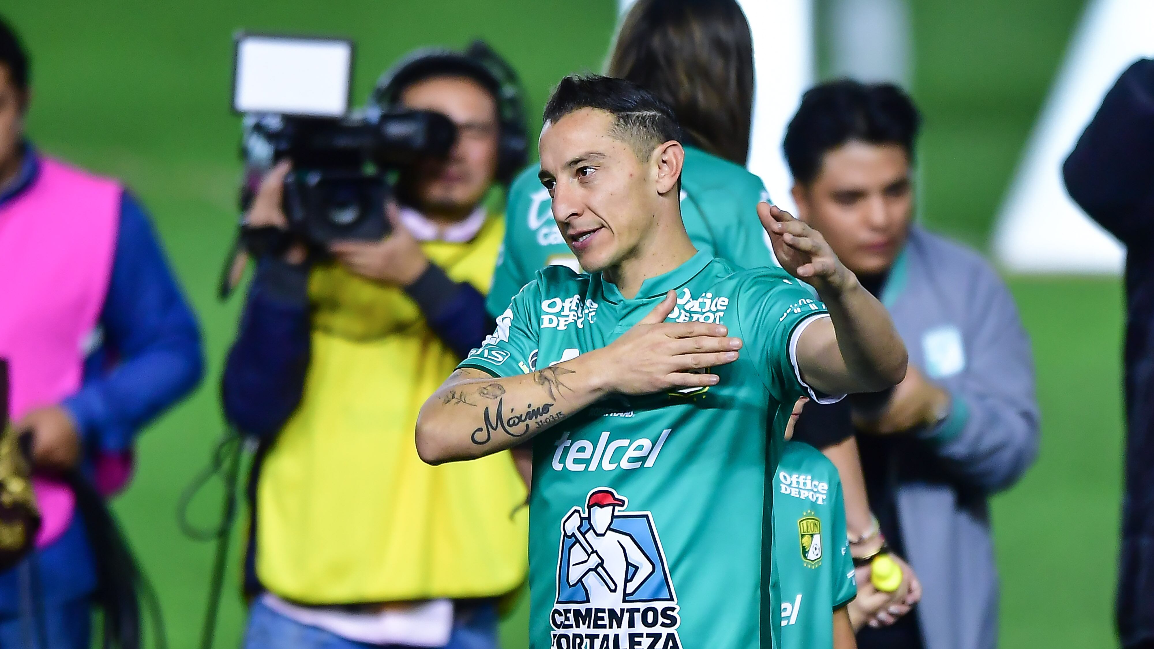 León repatrió a Andrés Guardado después de 17 años.