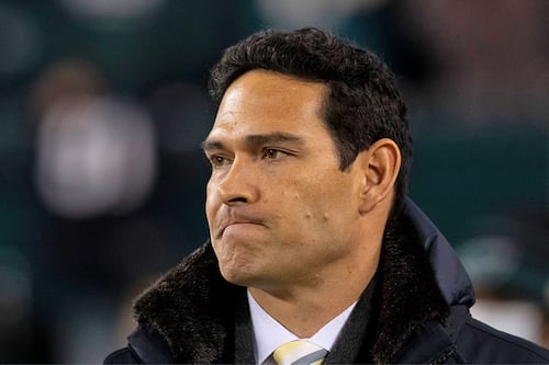 Apuñalan al exquarterback mexicano de la NFL, Mark Sánchez, en el centro de Indianápolis