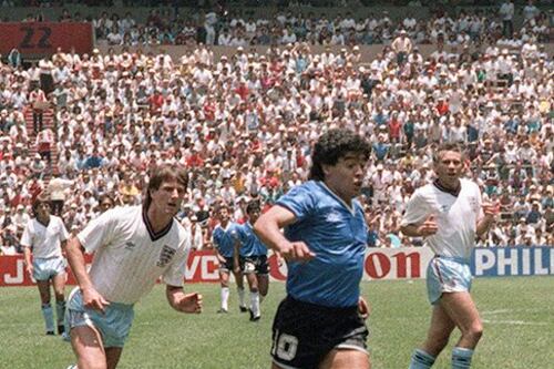 Así fue la épica narración del Gol del Siglo de Maradona en México 86′