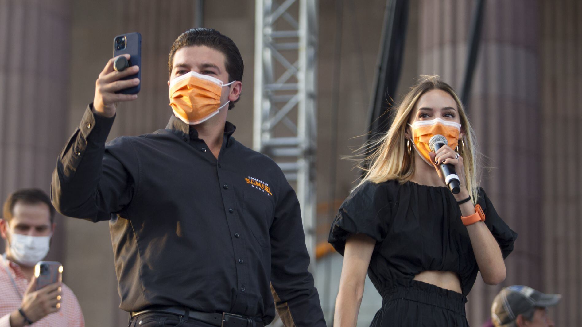 Samuel García Y Mariana Rodríguez
