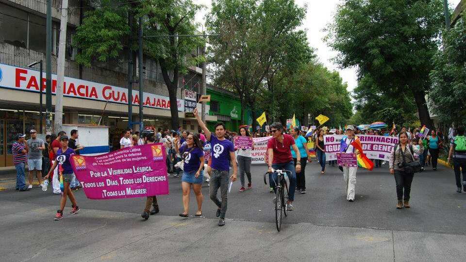Este lunes se celebra el Día Internacional contra la Homofobia; bajo el embate y persecución de grupos religiosos y de derecha.