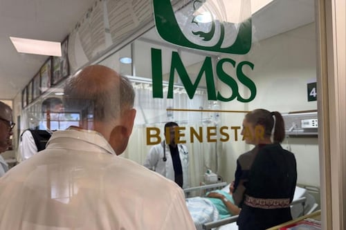 “Nuestra prioridad es atender a las víctimas”: Sheinbaum tras visitar a afectados del tren en Oaxaca