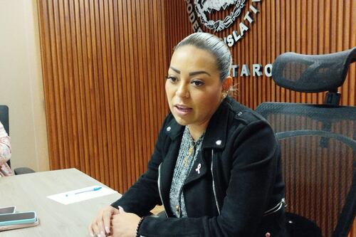 Presidenta del Congreso reitera postura provida y en contra del aborto