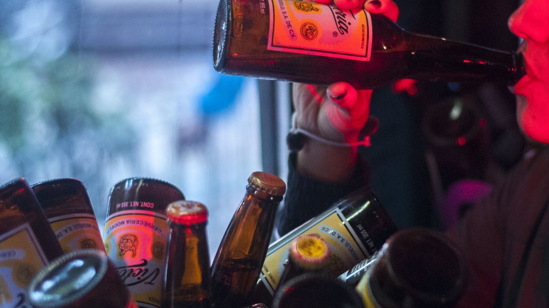 Antros y bares no podrán reabrir en CDMX.