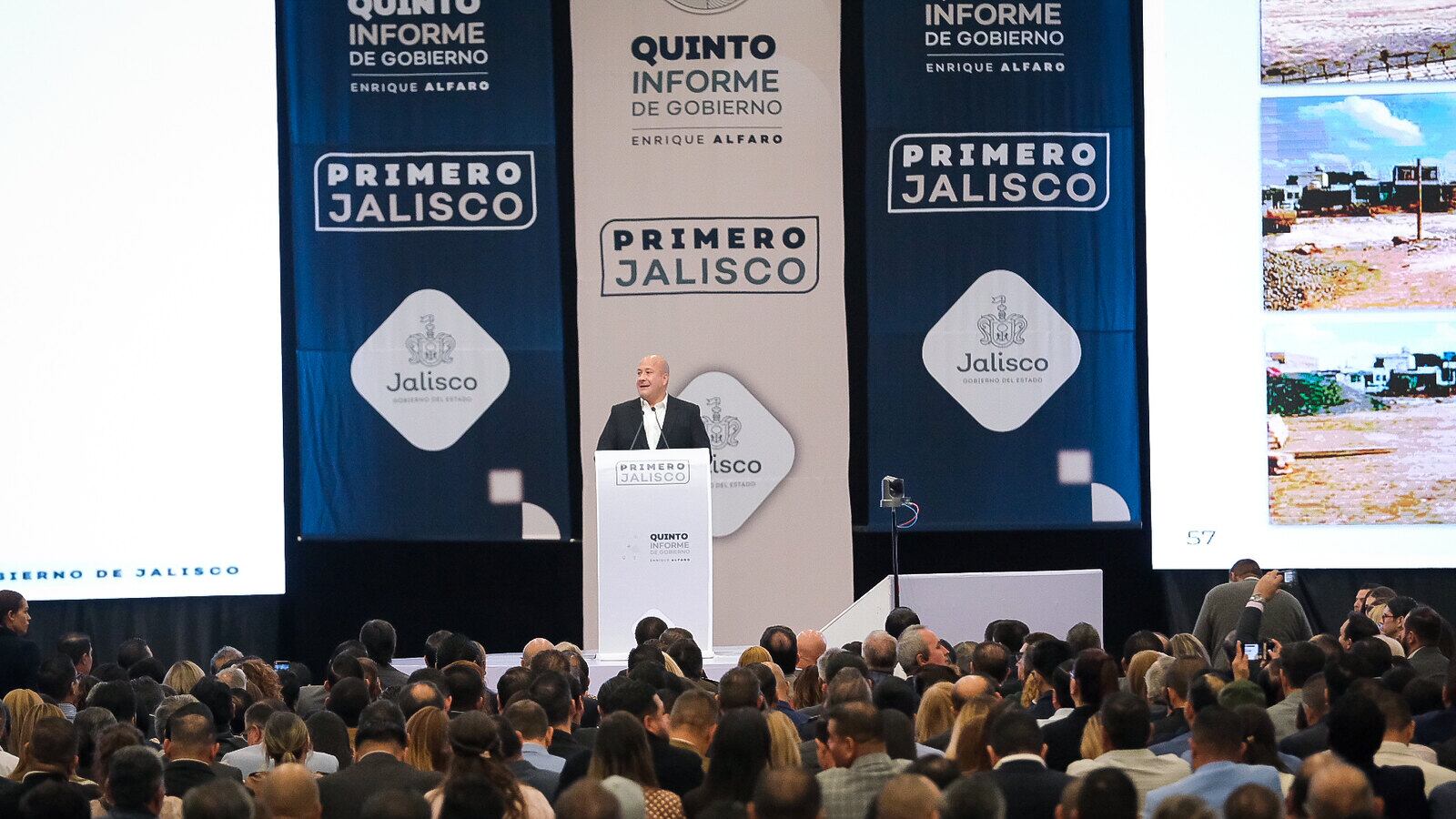 Enrique Alfaro rinde su Quinto Informe