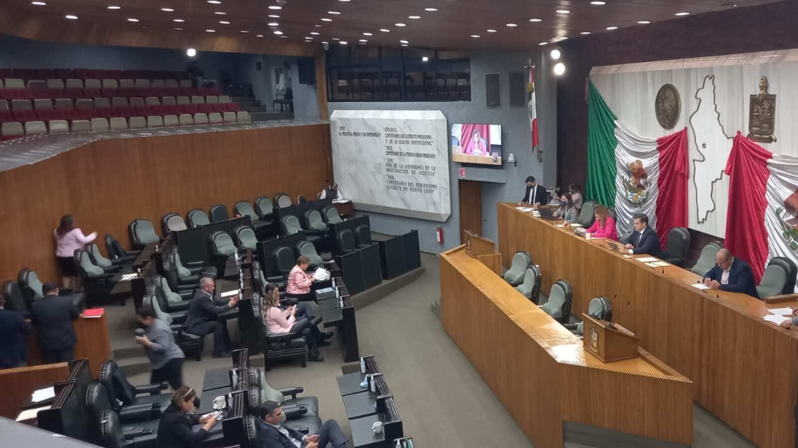 El Congreso de NL continuará con el proceso de recibir papelería y analizar los perfiles de los candidatos.