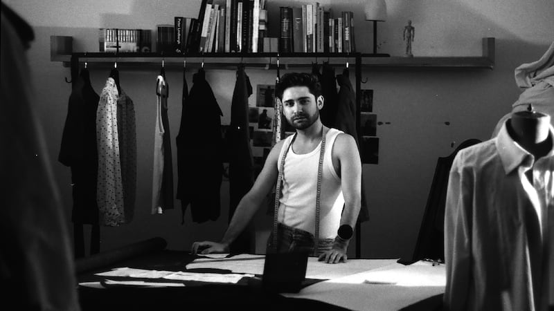 Van Rongen presenta su primera colección: piezas que son memoria, identidad y armadura