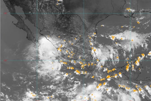 Conagua alerta por posible ciclón en el Pacífico durante fiestas patrias