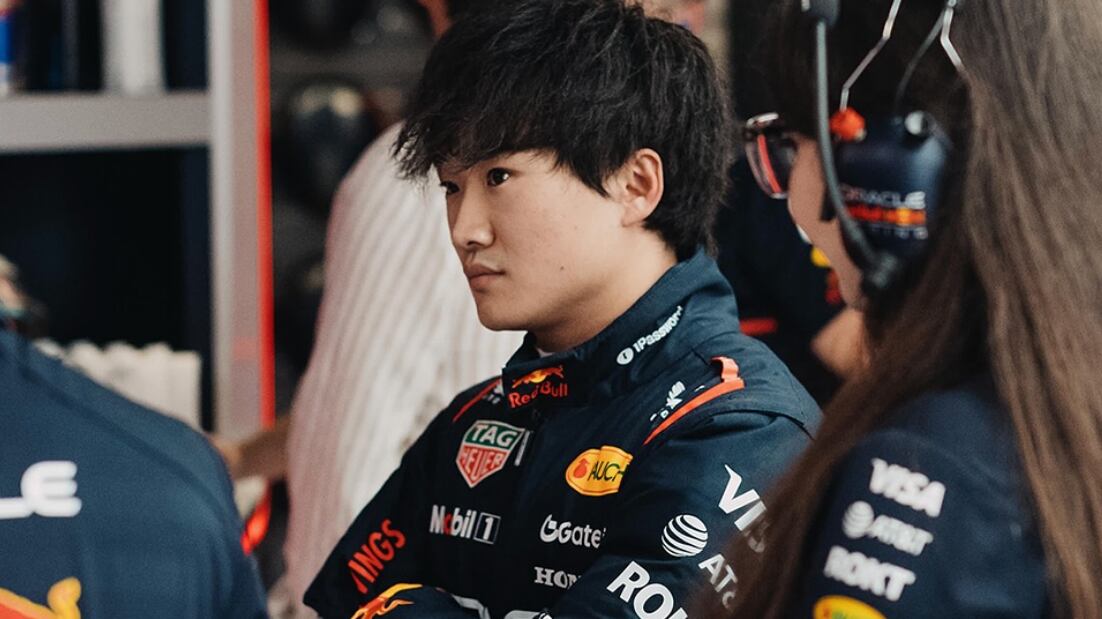 Tsunoda se iría de Red Bull.