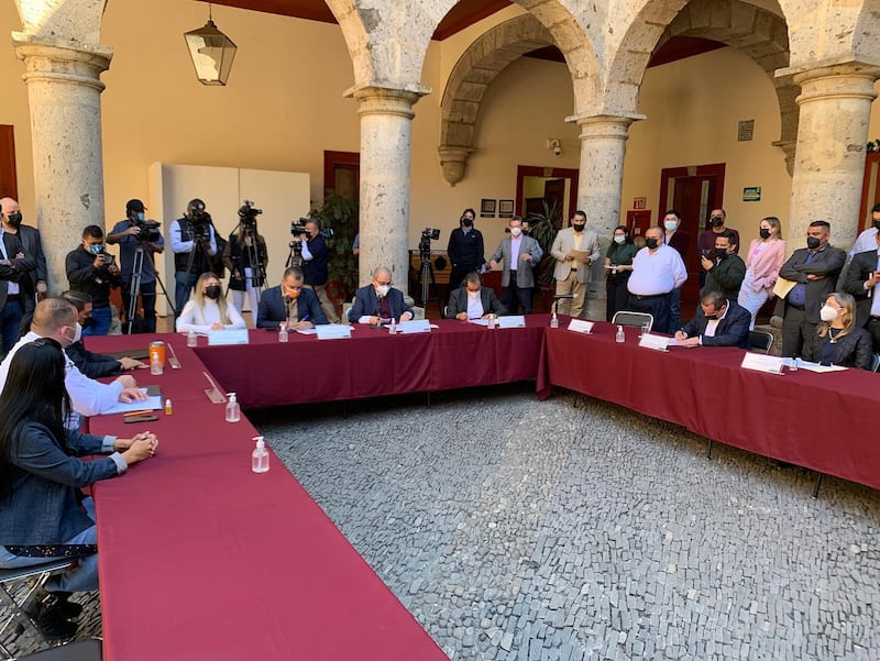 Los diputados cuestionaron el plan de trabajo de la Fiscalía, donde quedaron pendientes como en el tema de derechos humanos y personas desaparecidas.