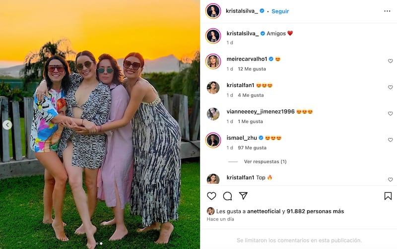 Cynthia Rodríguez en el festejo de cumpleaños de Carlos Rivera