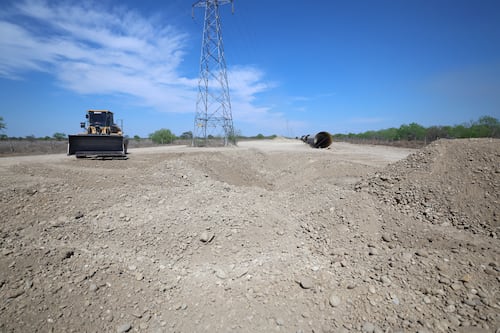 Repara AyD de forma integral 150 metros de El Cuchillo I