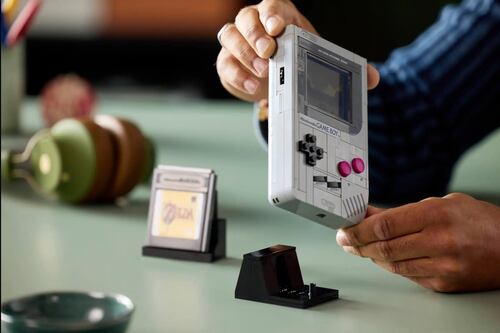 Lego lanza pieza coleccionable del Game Boy que todo gamer querrá tener