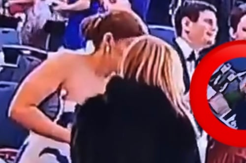 Periodista desata polémica tras evacuación en la cena de corresponsales por llevarse botella de champán