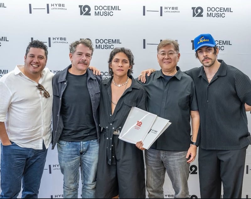 Juan Daniel García Treviño firma con DOCEMIL MUSIC