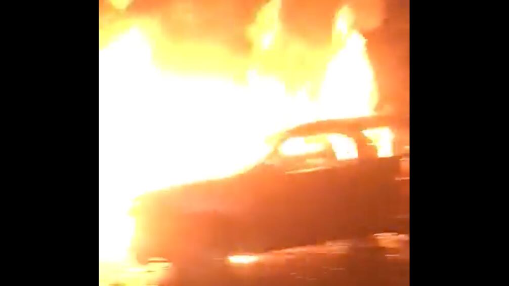 Carretera México-Querétaro carambola provoca incendio de vehículos