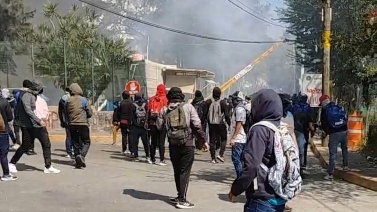 La sede fue atacada por normalistas de Ayotzinapa. (Especial)