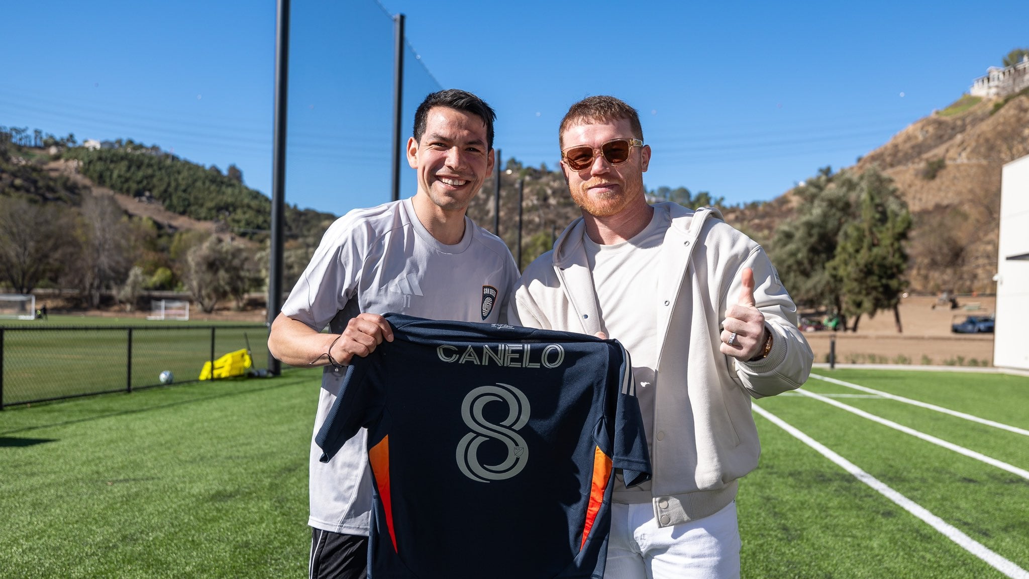 Canelo e Hirving Lozano