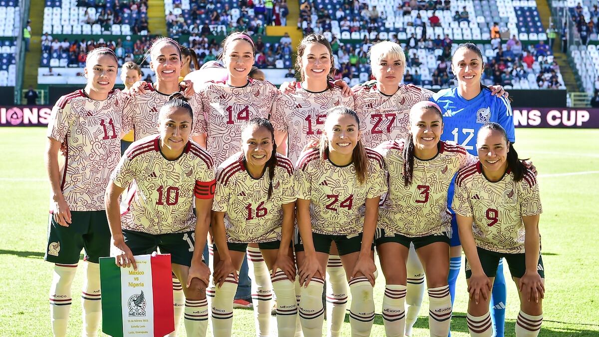 Tricolor femenil