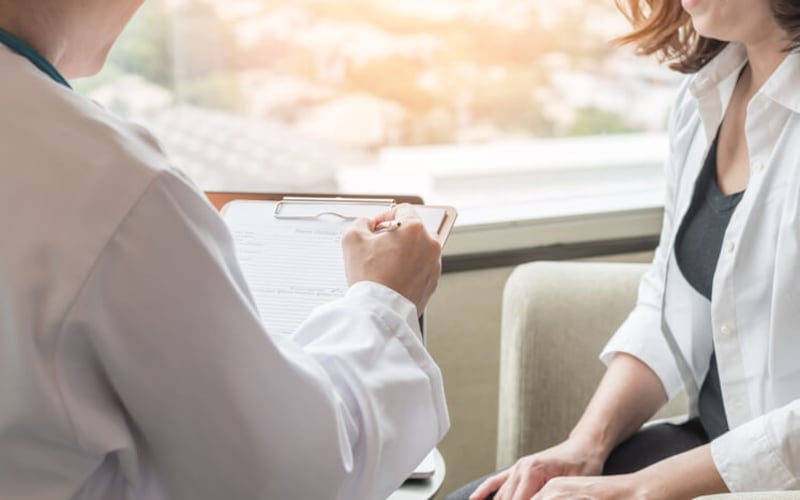 Experto asegura que la menopausia precoz no solo afecta el cuerpo: también los sueños y proyectos